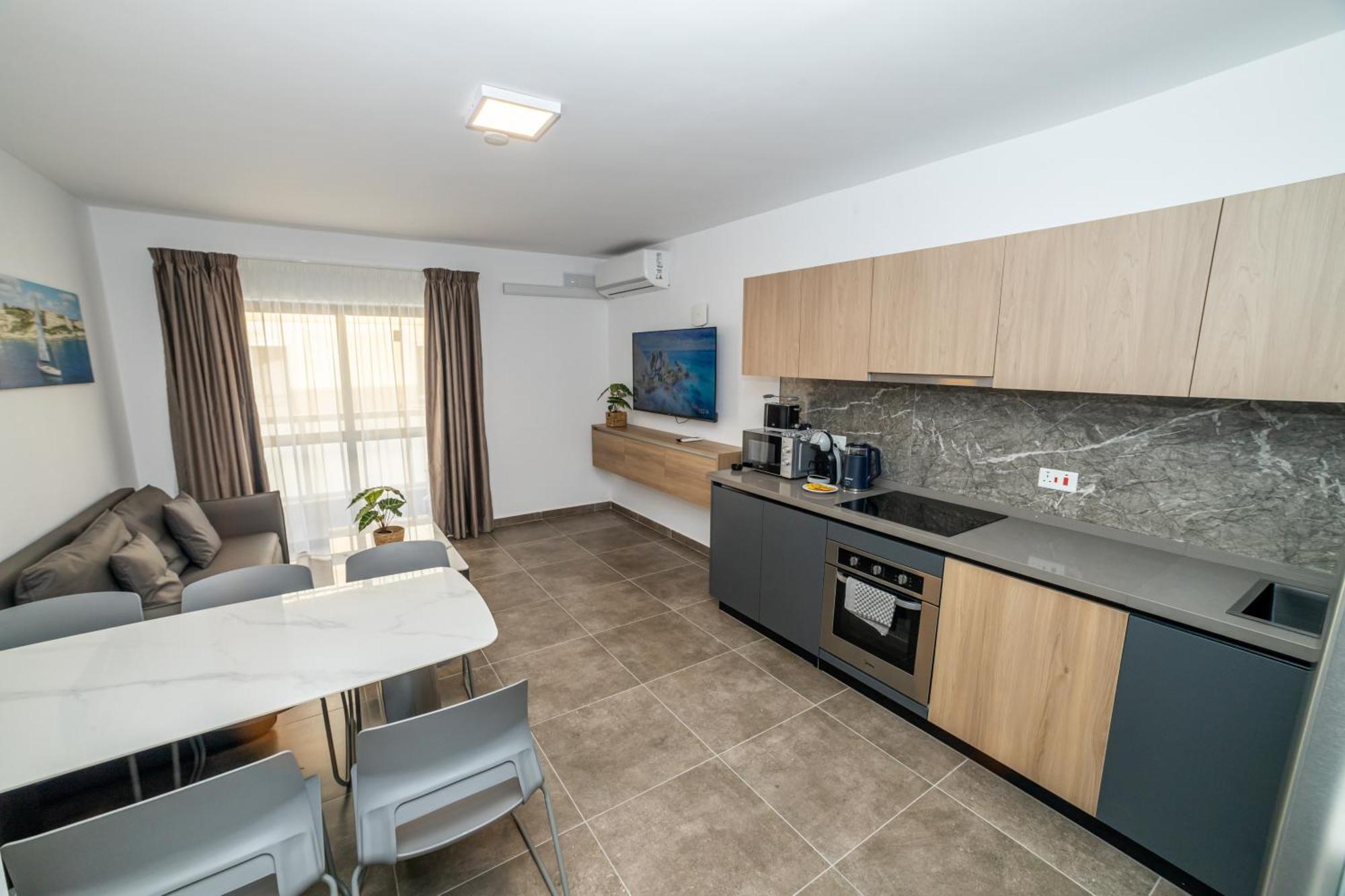 סיינט פול ביי Charming Corner Apartment With Country View 2Br מראה חיצוני תמונה