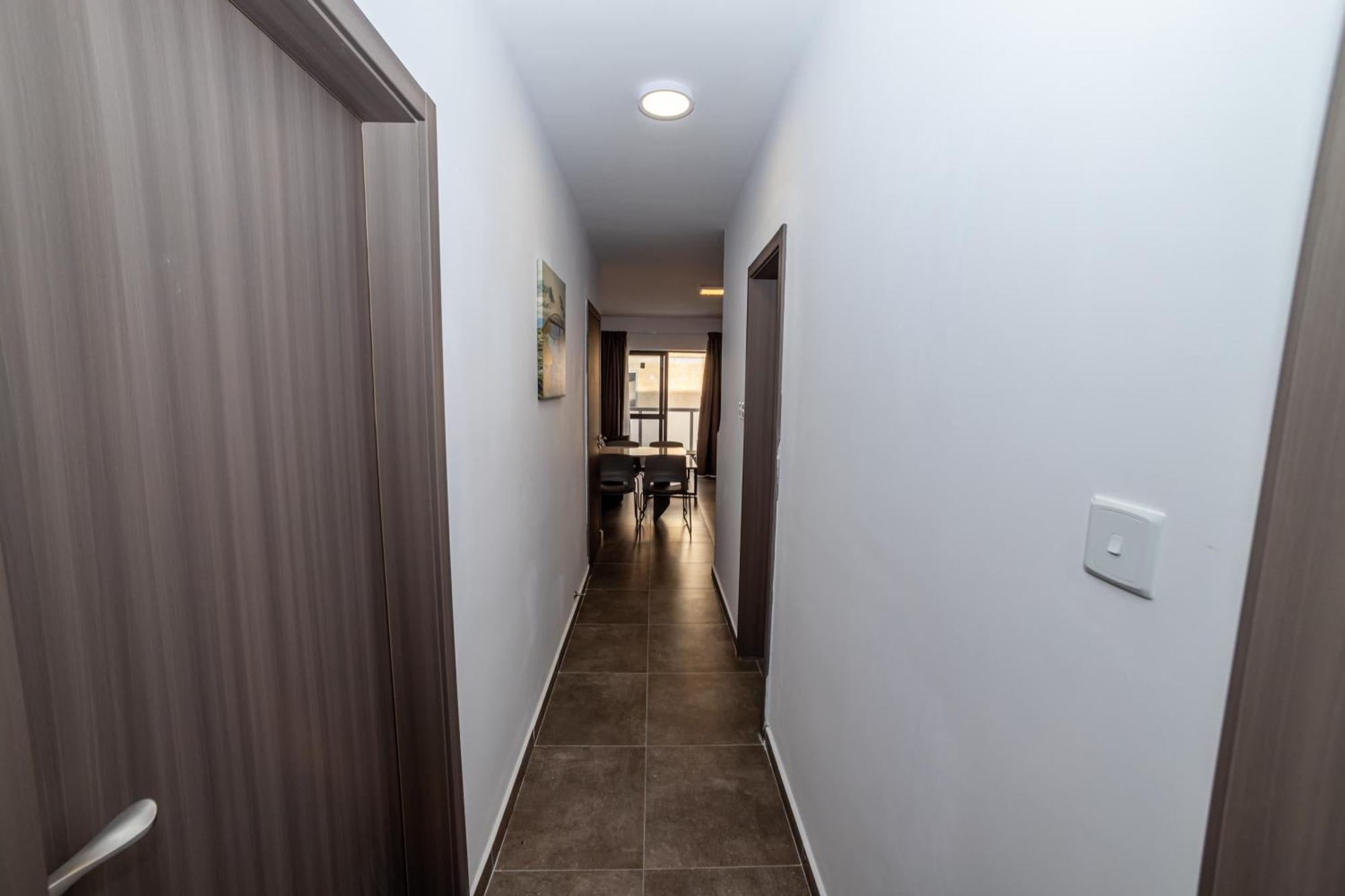 סיינט פול ביי Charming Corner Apartment With Country View 2Br מראה חיצוני תמונה